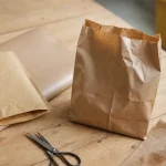 Recyclage papier kraft : papier kraft en bac de tri